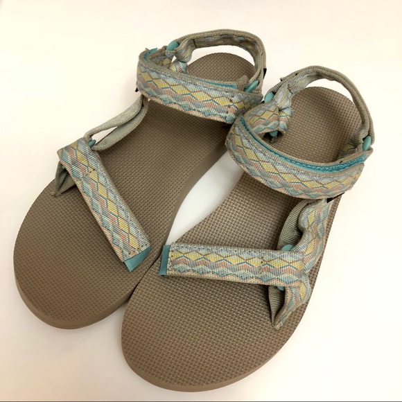 Teva Women's Universal Sandal - Picture 3 of 6